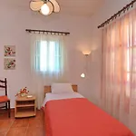 Spring Bliss Garden House Skopelos