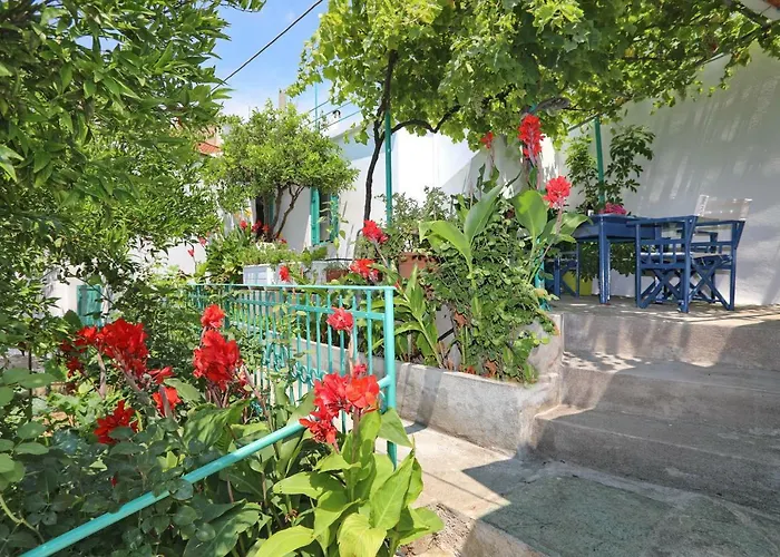 Vakantiehuis Spring Bliss Garden House *