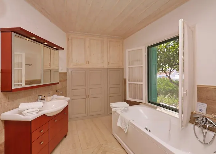 Vakantiehuis Spring Bliss Garden House